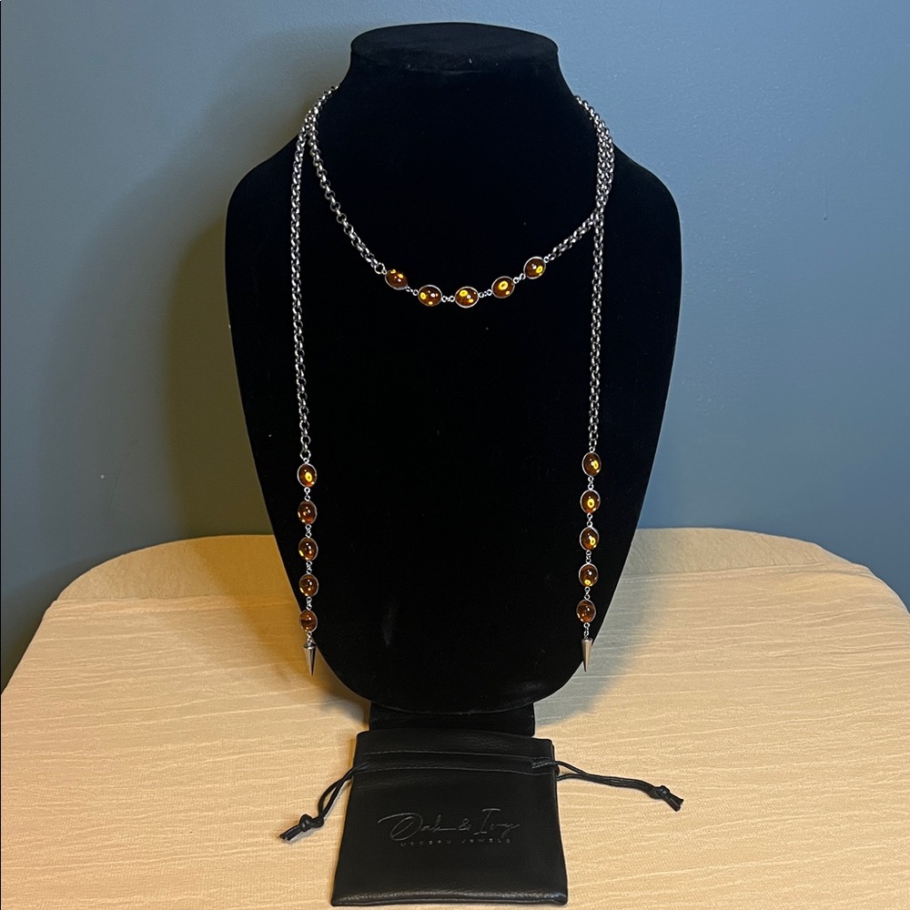 Oak & Ivy stainless steel with Amber Crystal Accents